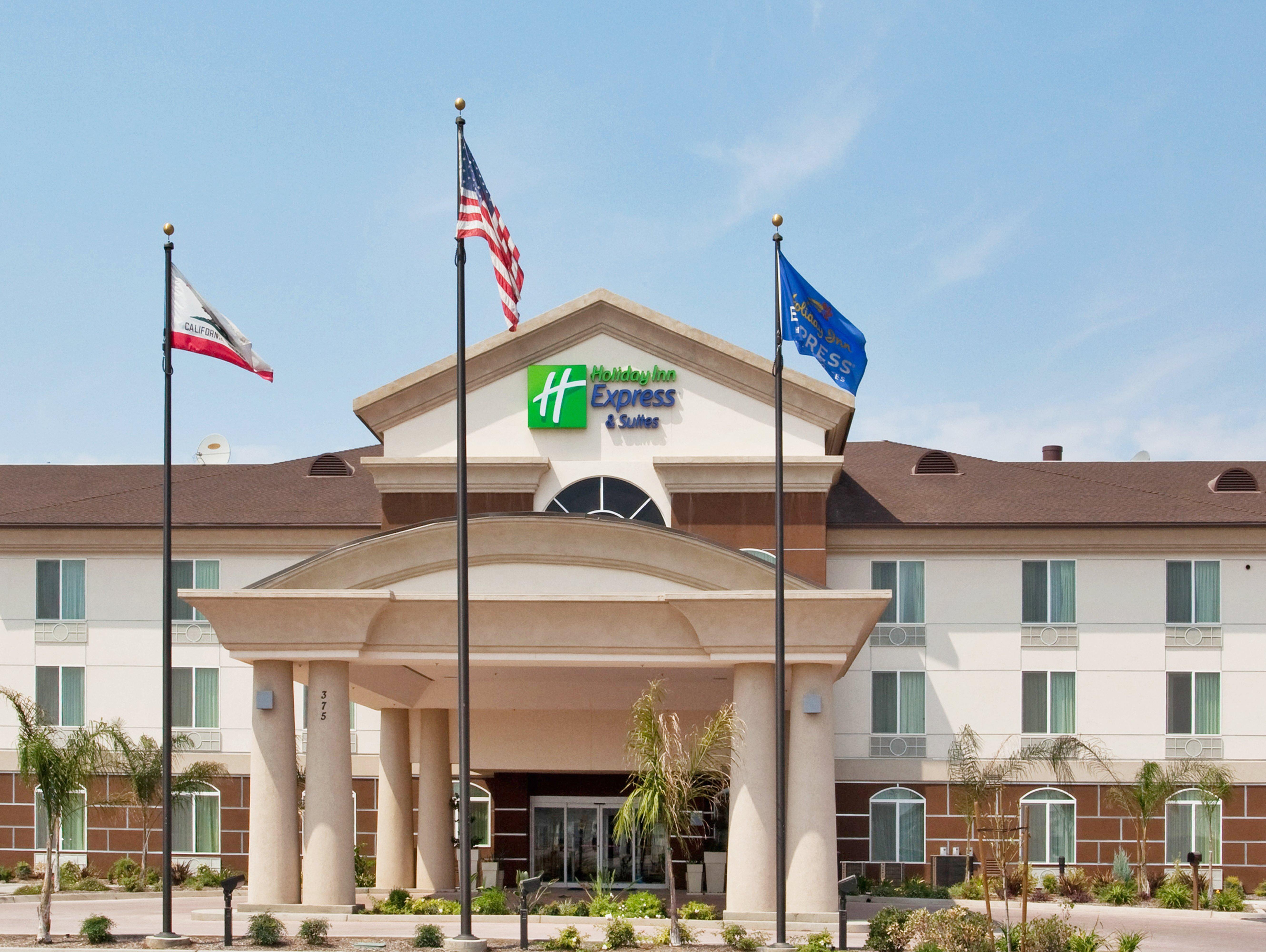 Express & West By Ihg Hotel