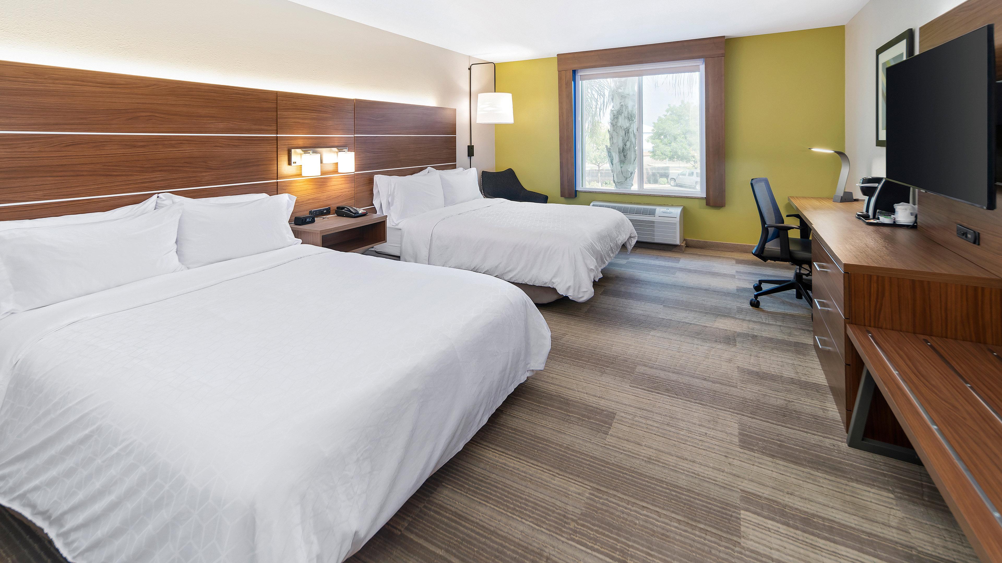 Express & West By Ihg Dinuba
